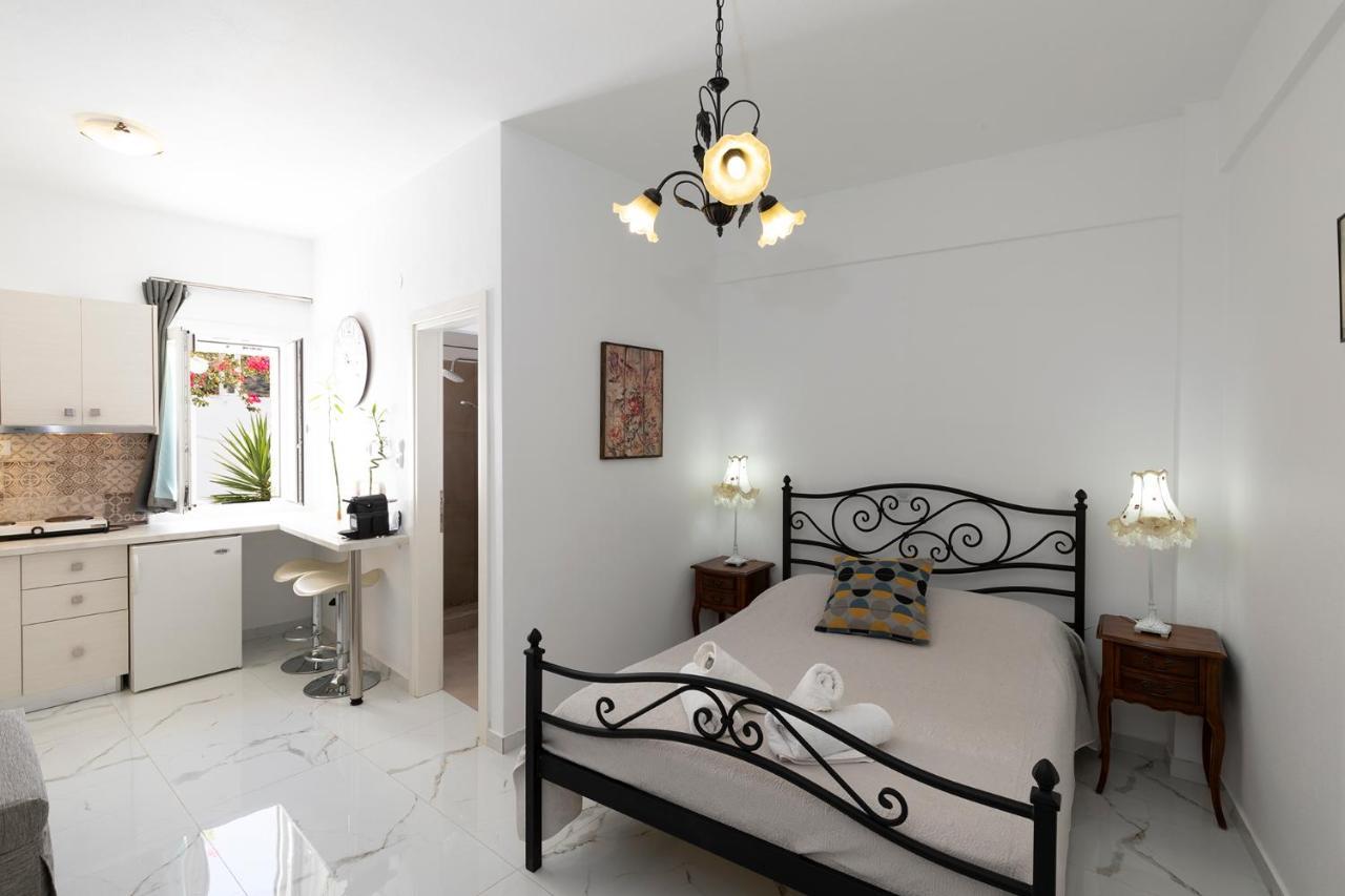 Pension Moschoula Platis Gialos  Exterior foto