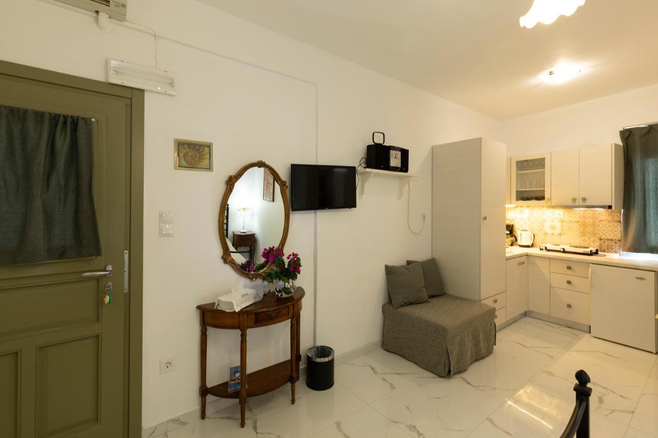 Pension Moschoula Platis Gialos  Exterior foto